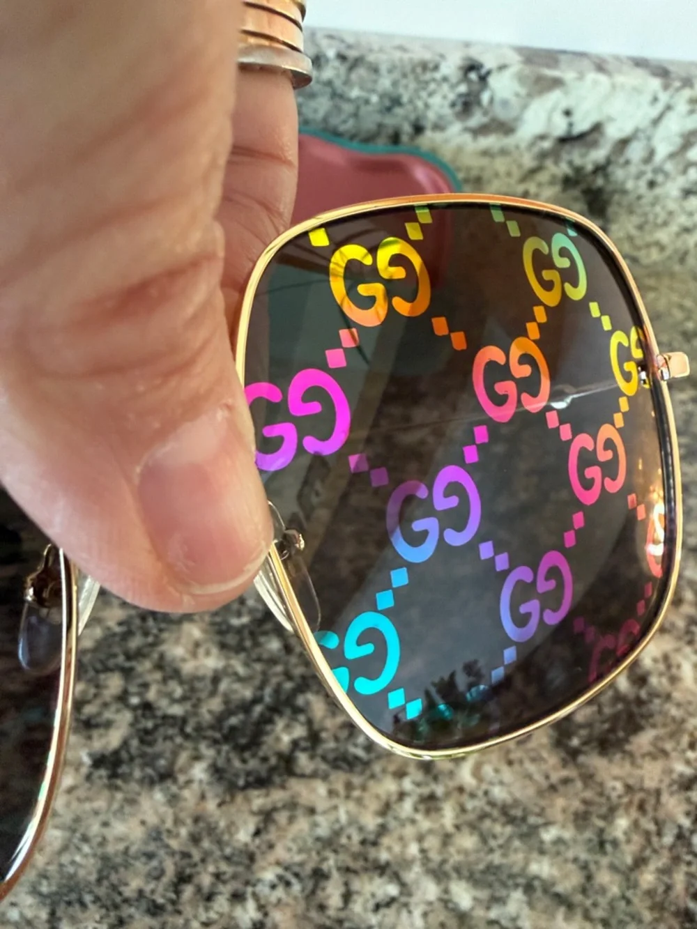 Gucci Multicolor GG Logo Square Sunglasses - Picture 13 of 14